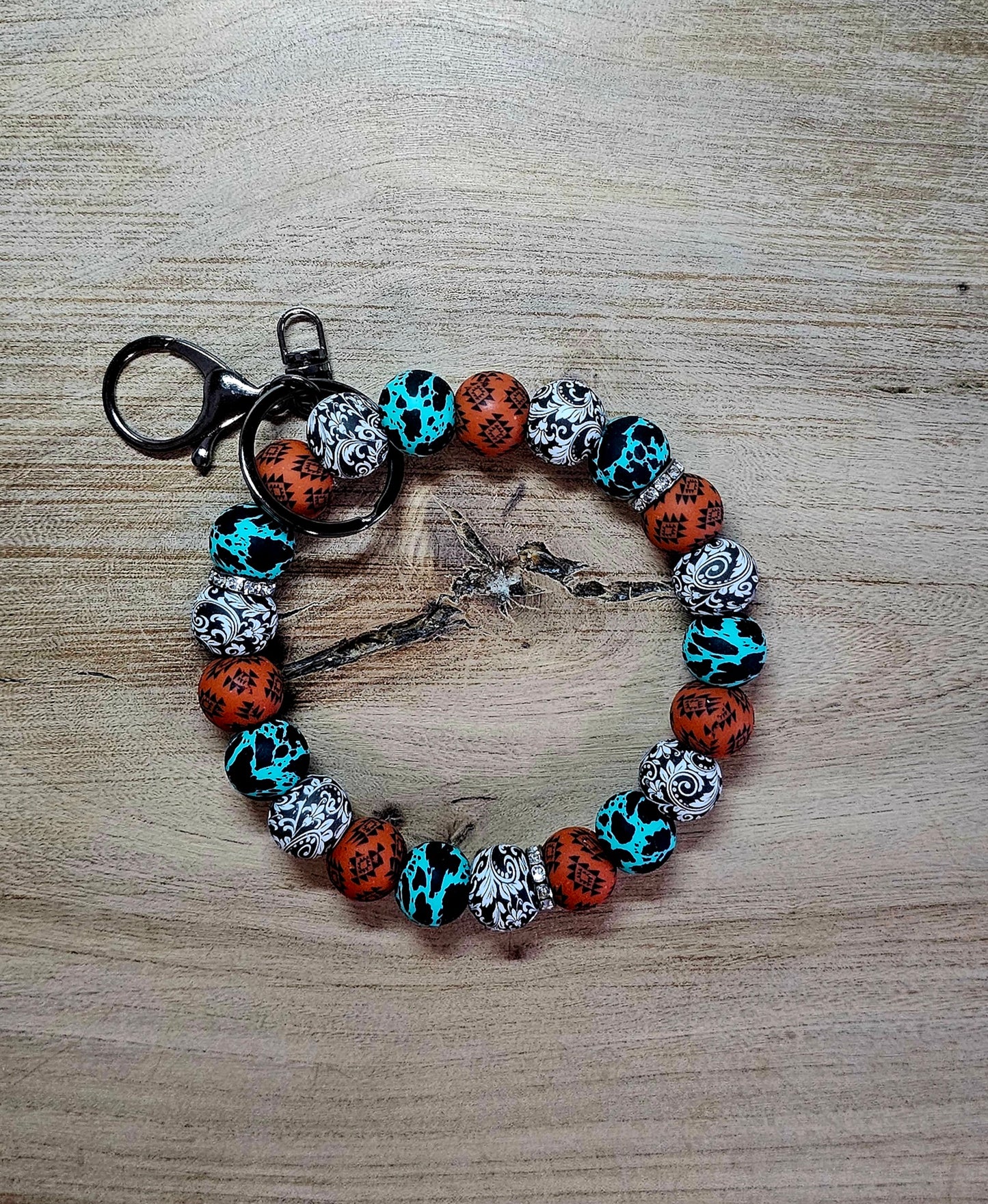 Western Boho Beaded Wristlet Keychain – Turquoise & Rust Pattern