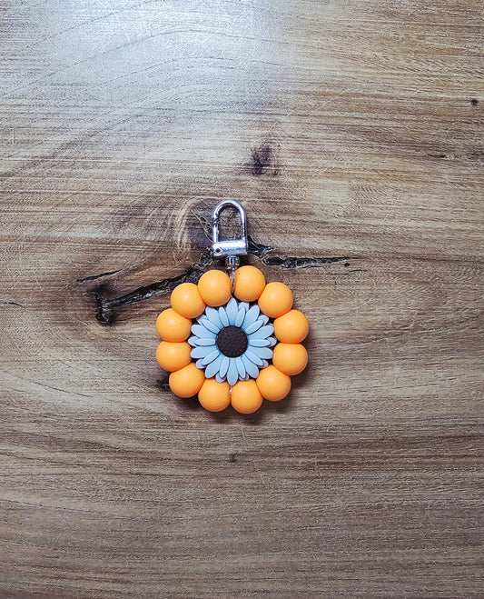 Gray Daisy Ring Keychain