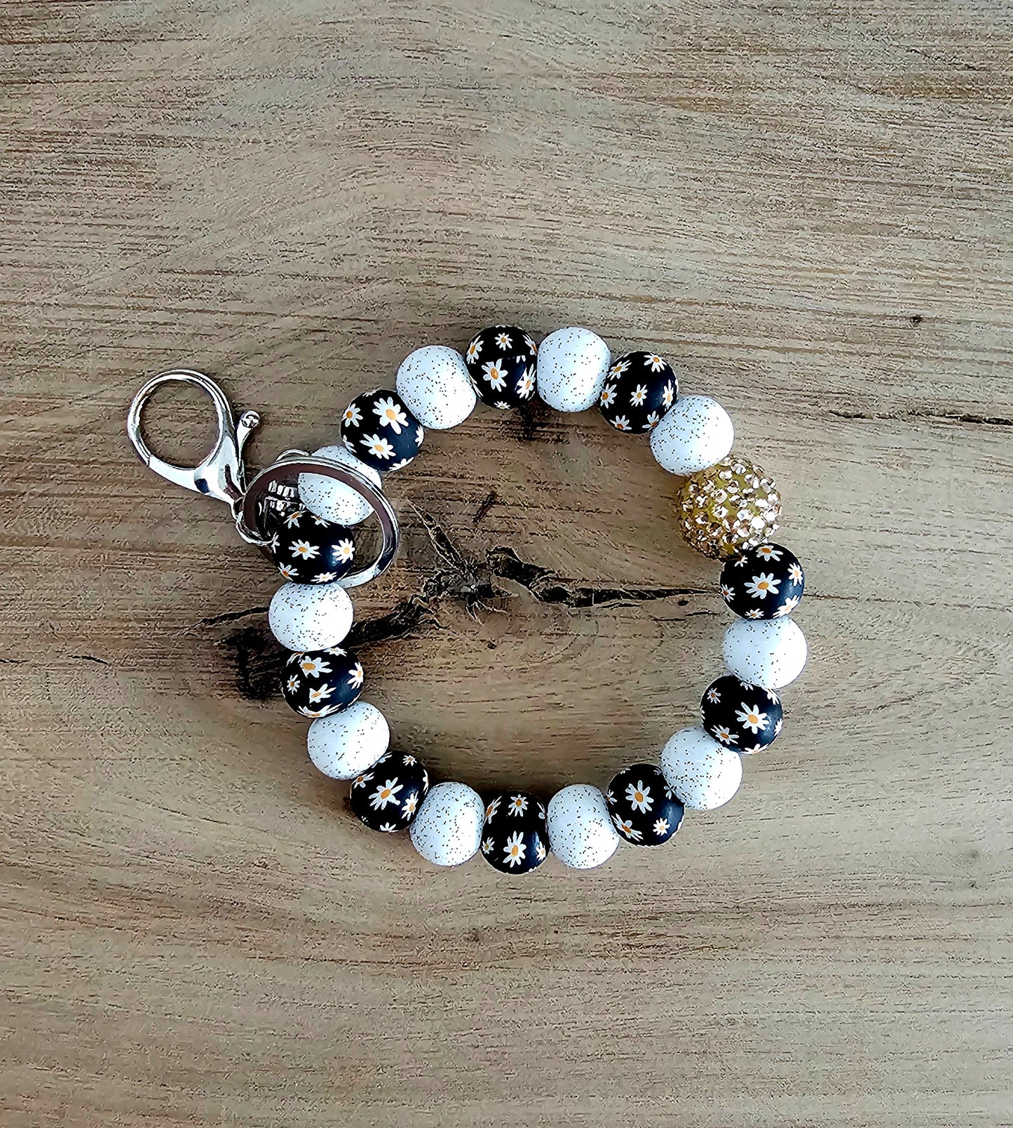 Black Daisy Beaded Wristlet Keychain | Handmade Floral Wristlet | Wick'd Pebble