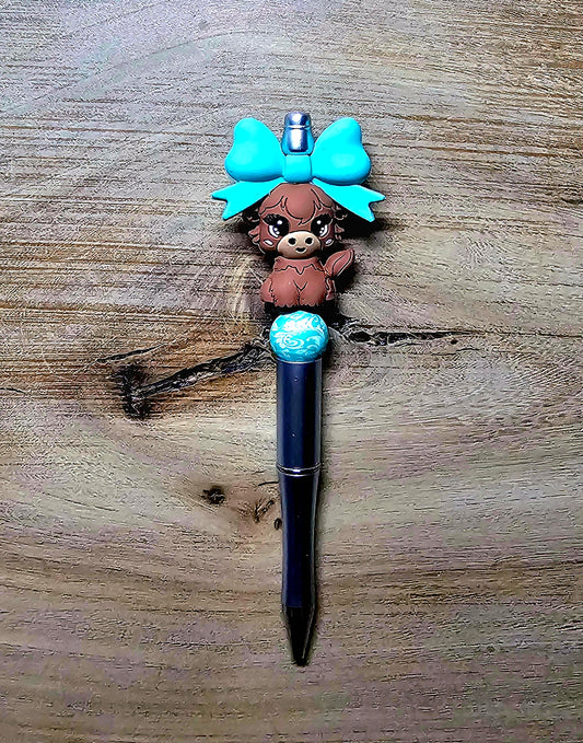 Highland Cow Beaded Pen with Bow – Cute Cow Pen, Western Beadable Pen, Turquoise Cow Gift, Handmade Decorative Pen, Cute Office Supplies, Boutique Gift